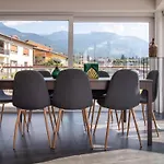 Appartement Big Modern Flat *