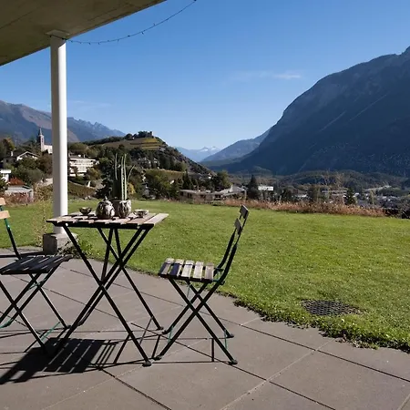 דירה Big Modern Flat Veyras